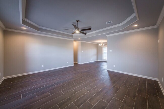 Photo - 29 Newcastle Dr