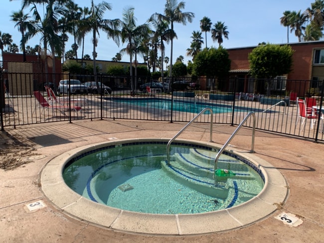 Photo - 1641 Pentecost Way Unit 12