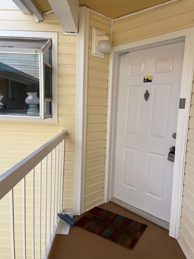 Building Photo - 3rd floor Beach Club Condo in Indialantic, FL! Unit 56