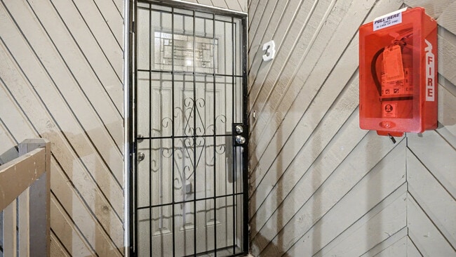 Photo - 19828 Military Rd S Unit 3