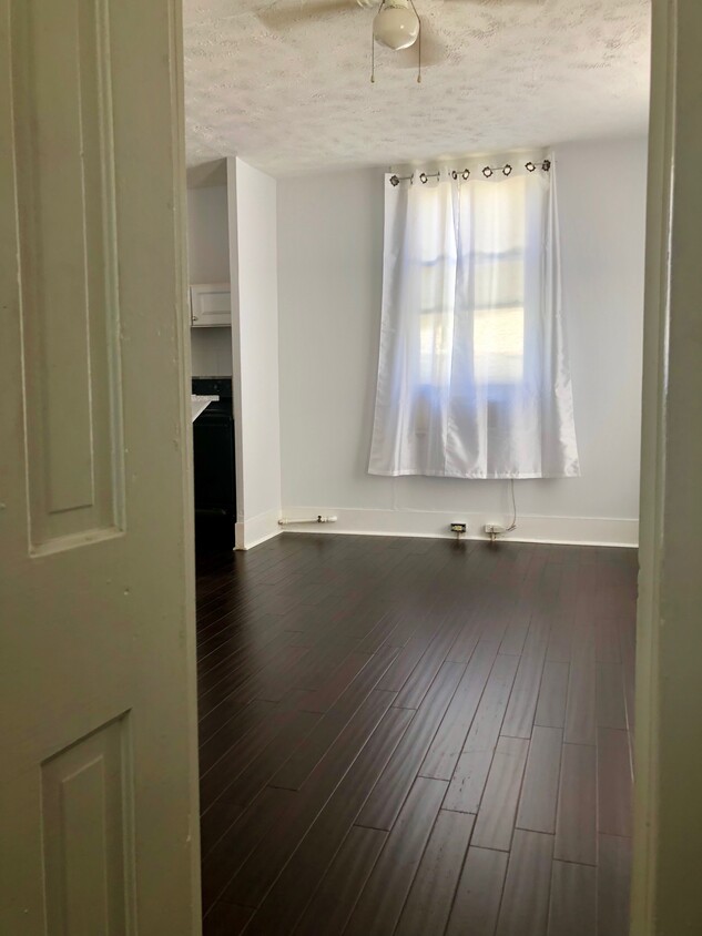 Photo - 915 11th St (Galveston, TX)