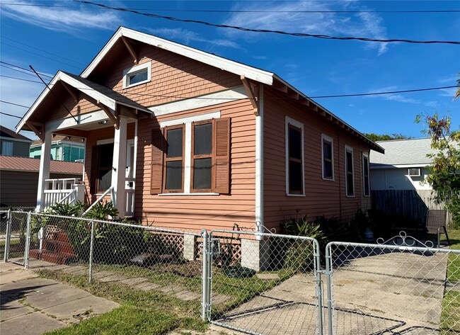 Photo - 1916 26th St