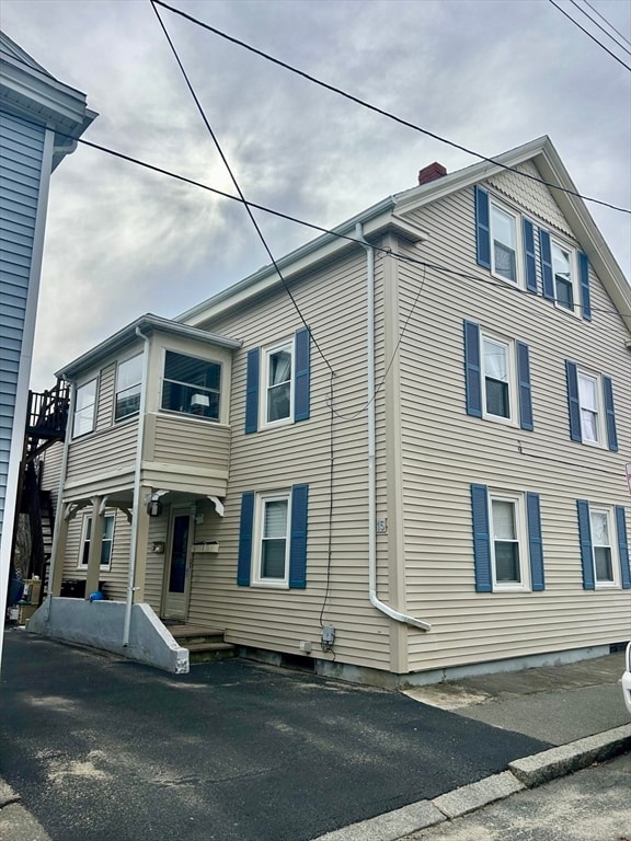 Photo - 15 Burnside St (Salem, MA)