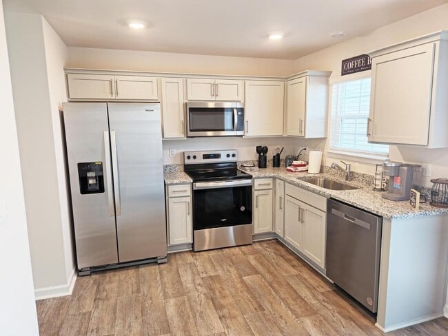 4129F Laurel Rdg Dr