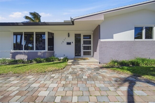 Photo - 1871 NE 186th St