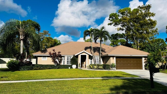 Building Photo - 13566 Callington Dr