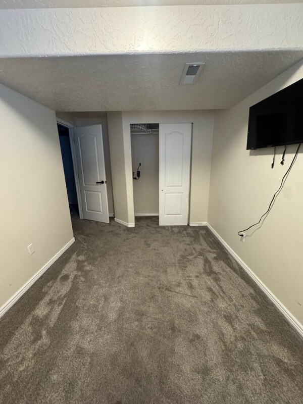 Photo - 361 E 1520 N