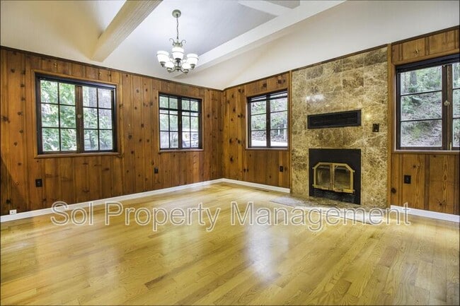 Photo - 153 Pine Ave