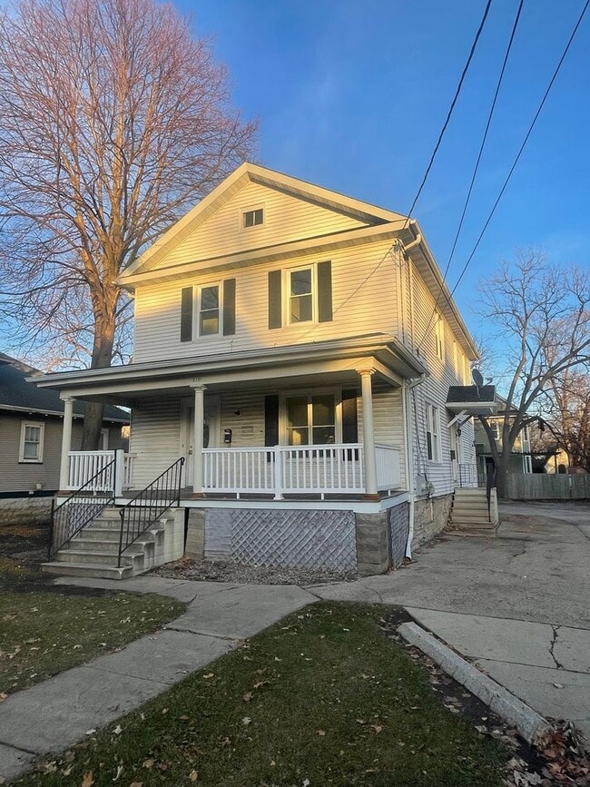 Building Photo - 630 Jackson St Unit Jackson, 630 Upper