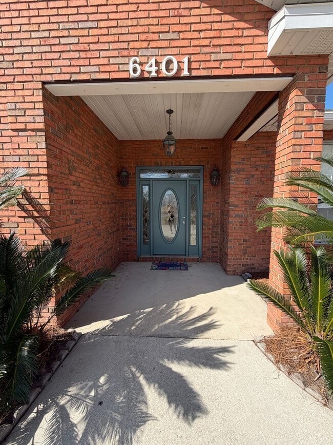 Photo - 6401 Highway 2311