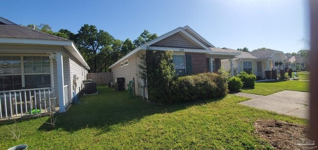 Photo - 2520 Trailwood Dr