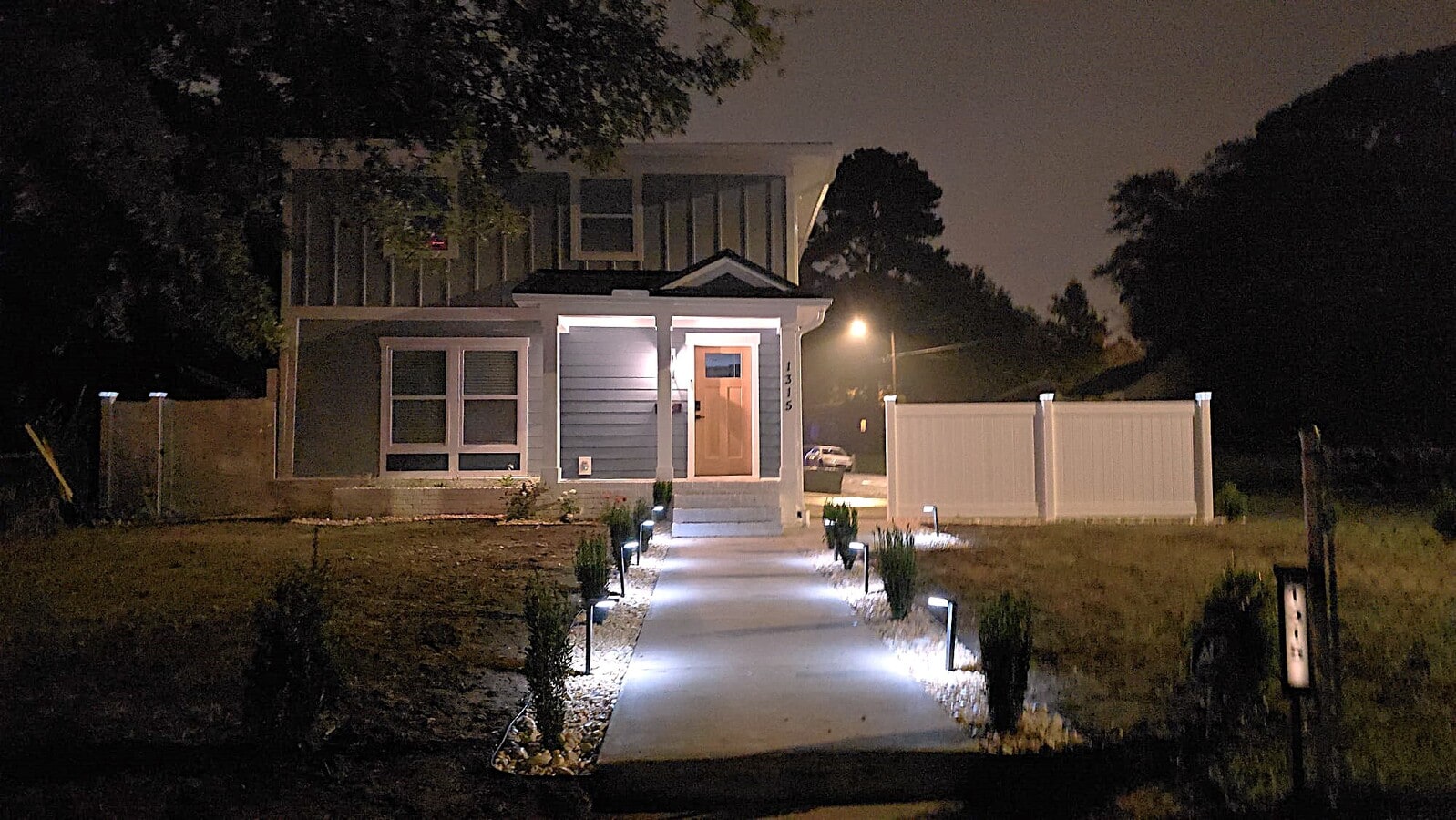 Photo - 1315 Gorrell St Unit 5