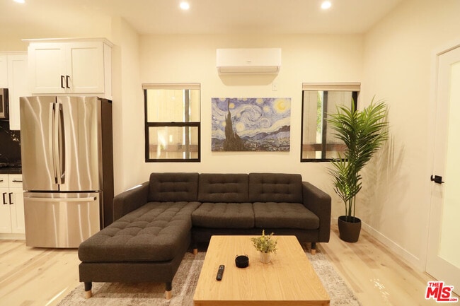 Photo - 9040 Phyllis Ave