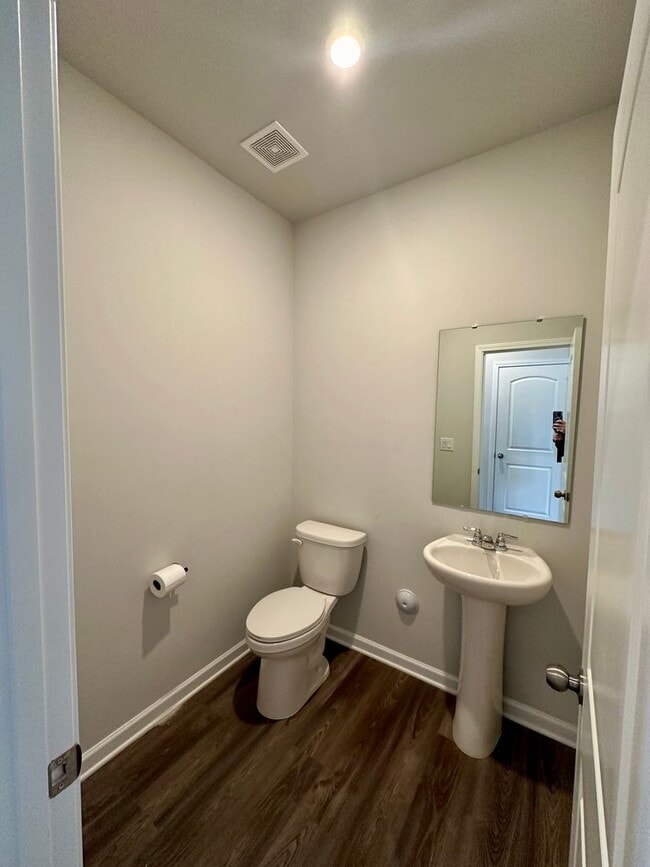 Photo - Beautiful 4BR/2BA Home in Blue Sky Meadows