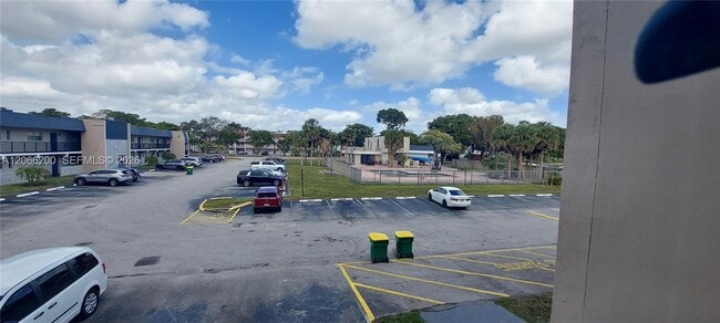 Photo - 7960 N Colony Cir Unidad 207