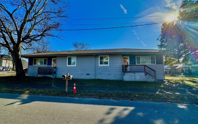 Photo - 524 S Holly St Unidad 1