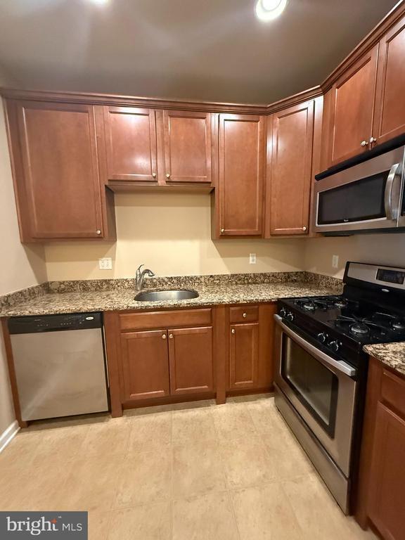 Photo - 224 Breeders Cup Dr