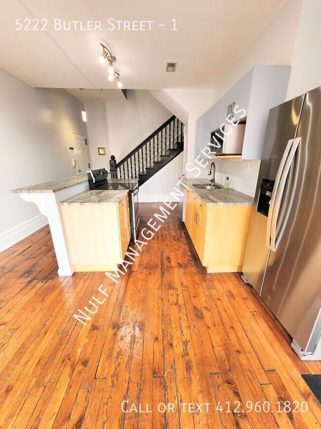 Building Photo - 5222 Butler St Unit 1