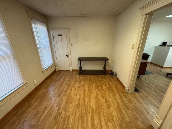 Photo - 1722 1st Ave S