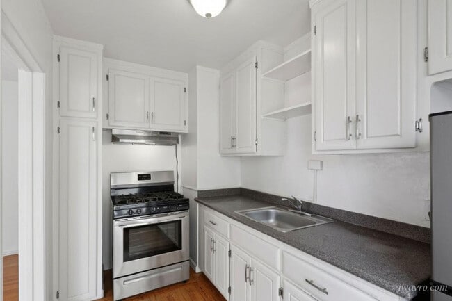 Building Photo - 80 Terra Vista Ave Unit O8-J