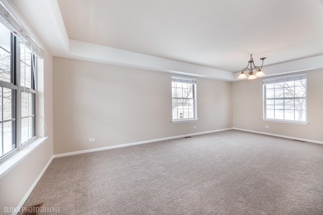 Photo - 554 Abbeywood Dr