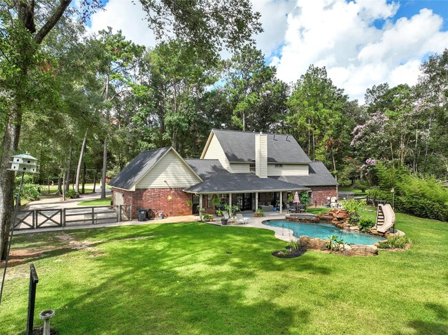 Building Photo - 415 Lago Trace Dr Rental