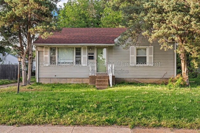 Photo - 8253 Frost Ave