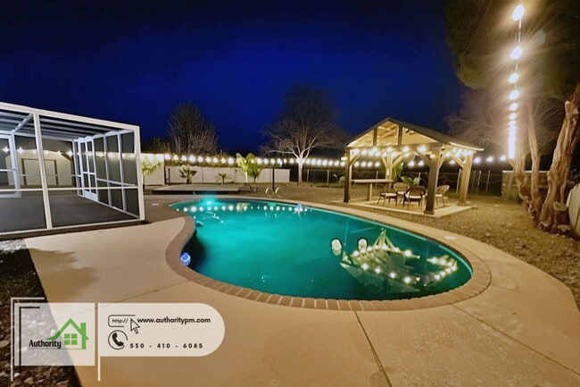 Building Photo - 20231 Margarita Ct E