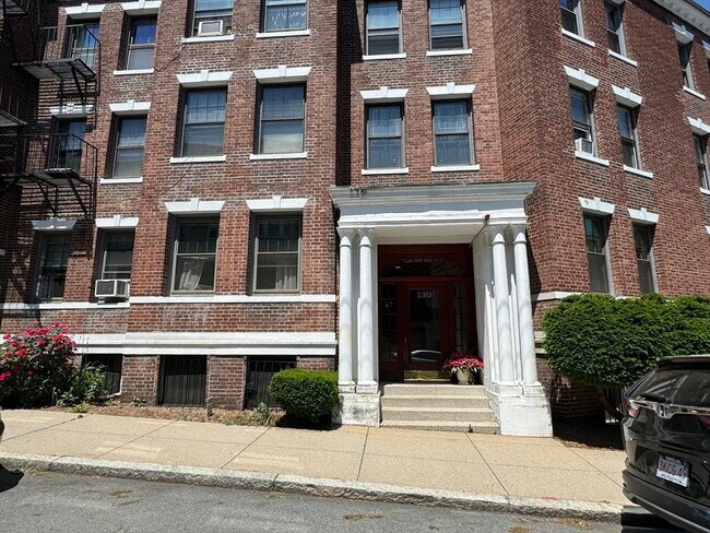 Photo - 130 Sutherland Rd Apartment Unit 4