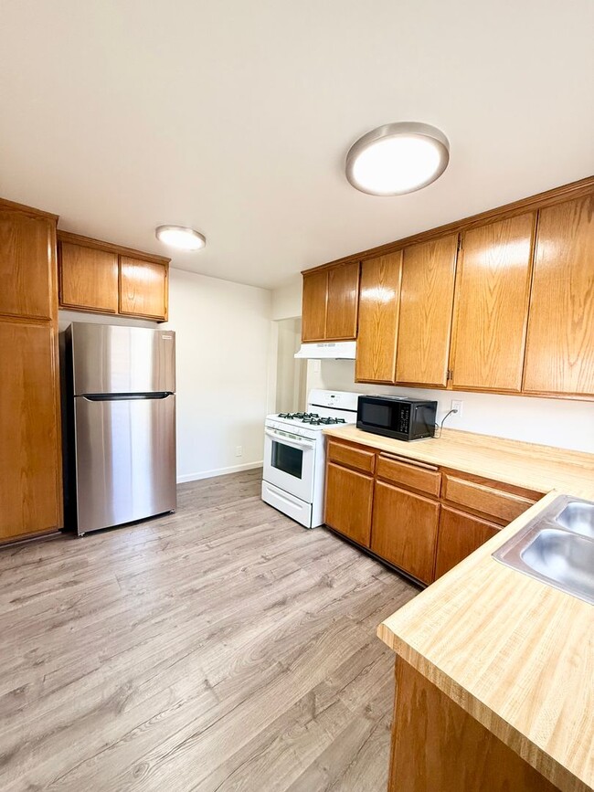 Photo - G232-P Unidad 232 1/2