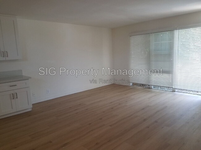 Photo - 6930 Fulton Ave Unit 9