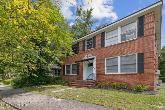 Building Photo - 1103 Cherry St Unit 4 Rental