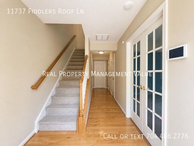 Photo - 11737 Fiddlers Roof Ln