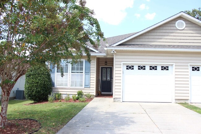 Building Photo - 682 Brooke Hampton Dr Rental