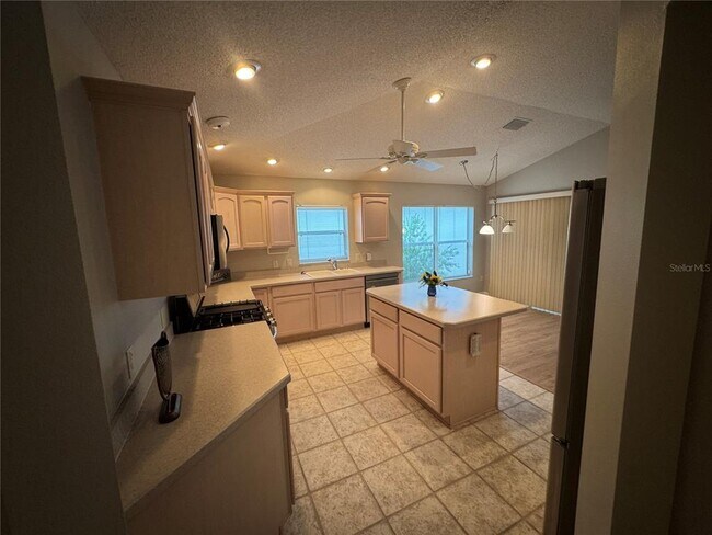 8850 SE 167th Mayfield Pl House - Image 