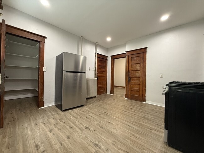 Photo - 34 Besch Ave