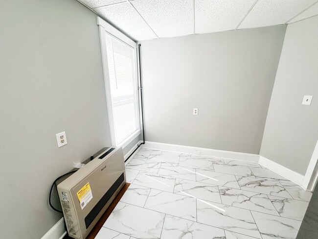 Photo - 320 Lowell St Unit 2