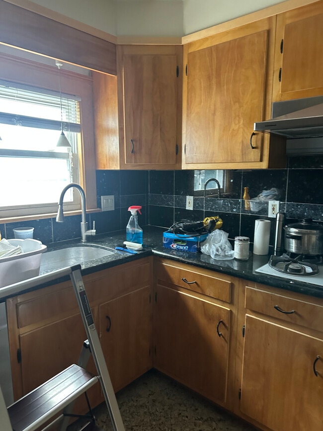 Building Photo - 759 Boylston St Unit 2 Rental