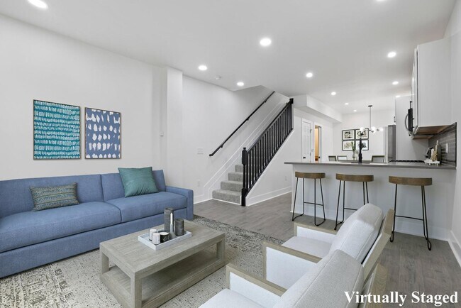 272 S 22nd St