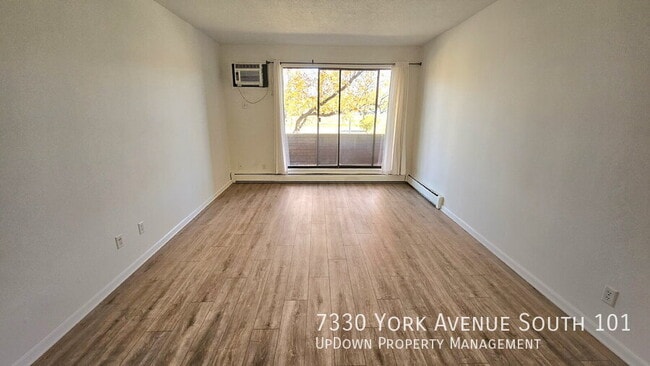 Photo - 7330 York Ave S