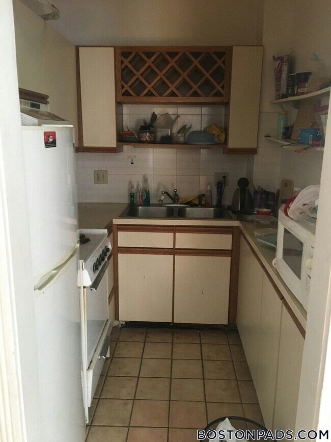 Photo - 1258 Commonwealth Avenue Unidad 3