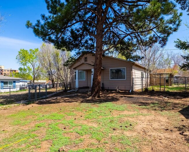 Photo - 3752 S Delaware St Apartment Unit 3752 (Front)