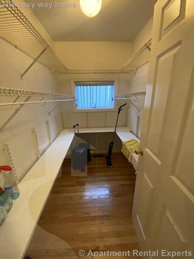 Photo - 309 Beacon St