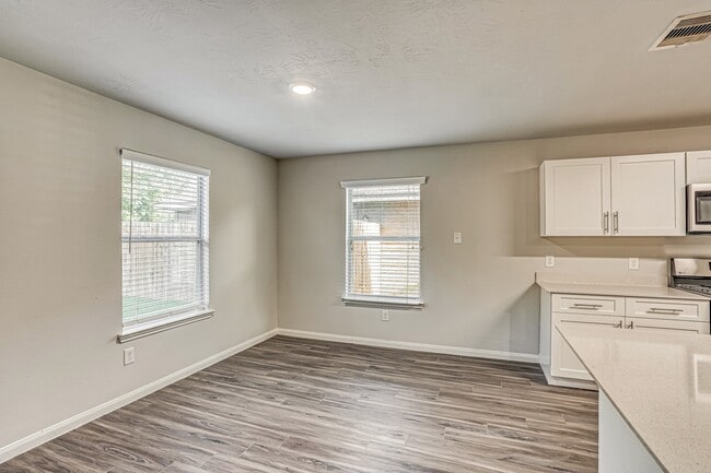 Photo - 5738 S Brenwood Dr