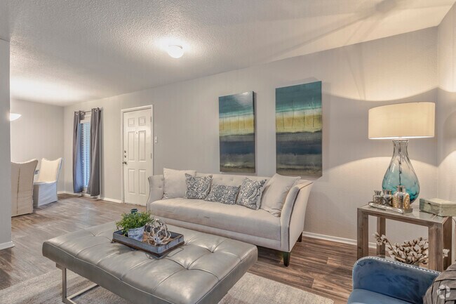 1BR, 1BA - 675 SF A2 - Living Area