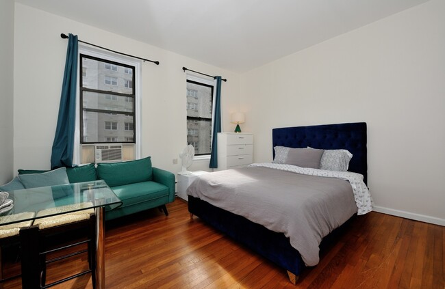 354 East 77th Street - 354 East 77th Street Apartments