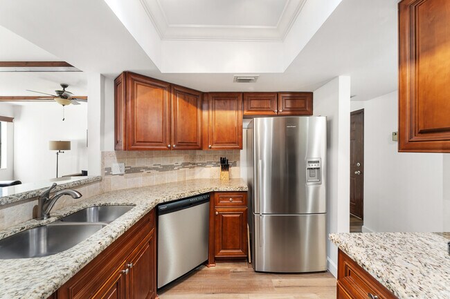 Photo - 403 Sea Oats Dr Unit B