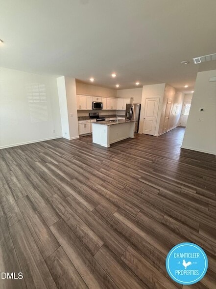 Photo - 329 Spaight Acrs Wy