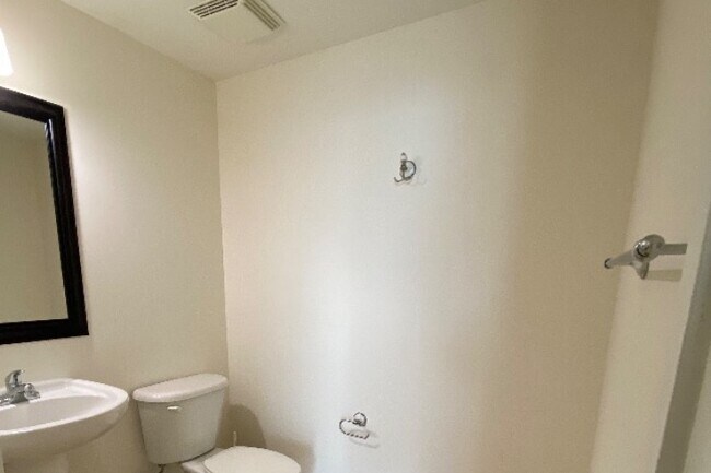 Photo - 117 NW 42nd Ave Unit 1604