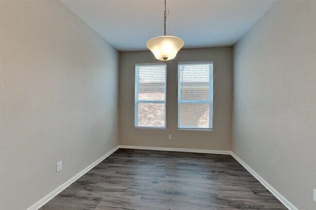 Photo - 2544 Elm Crossing Trail